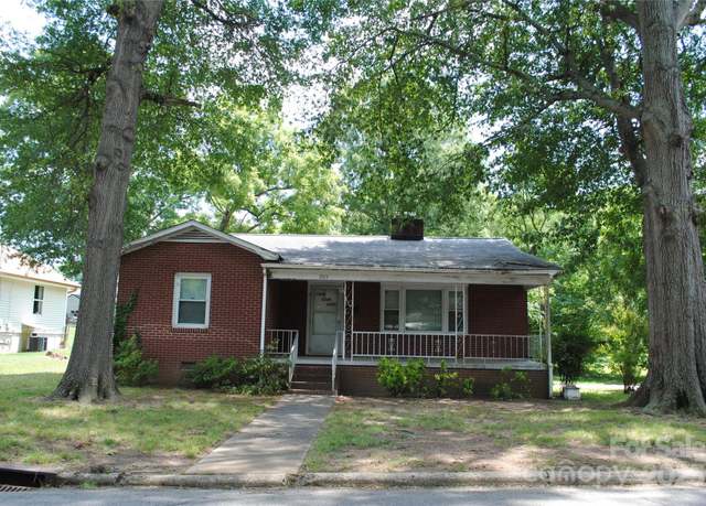 Property at 1125 Fries St, Salisbury, NC 28144, 2 beds, 1 bath