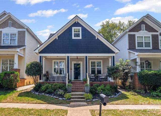 Property at 11247 Blue Cedar Ln, Charlotte, NC 28277, 3 beds, 2 baths
