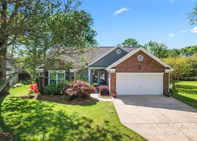 Property at 1347 Eisenhower Pl NW, Concord, NC 28027, 3 beds, 2 baths