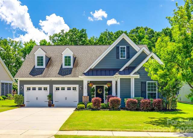 Property at 129 Hawks Creek Pkwy, Fort Mill, SC 29708, 3 beds, 3 baths