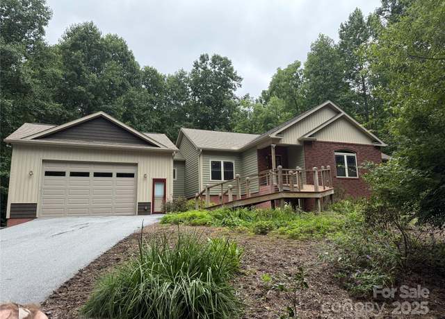 Property at 281 Ewbank Rd, Etowah, NC 28729, 3 beds, 3 baths