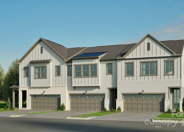 Property at 808 Garringer Pl, Charlotte, NC 28208, 3 beds, 3.5 baths
