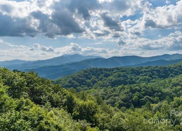 Property at 4901 Nightingale Way, Lenoir, NC 28645, 3 beds, 3 baths
