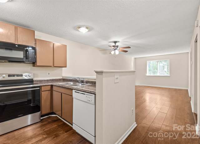 Property at 1606 Eagles Pl Unit J101, Rock Hill, SC 29732, 2 beds, 2 baths