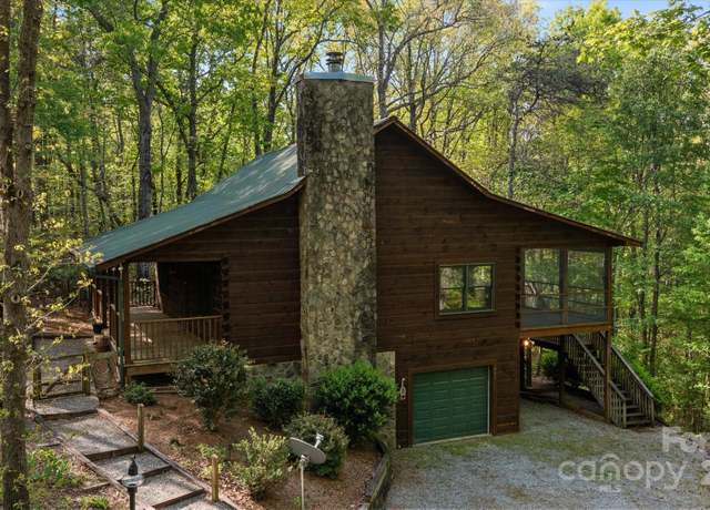 Property at 447 Cherokee Cir, Tryon, NC 28782, 3 beds, 2 baths
