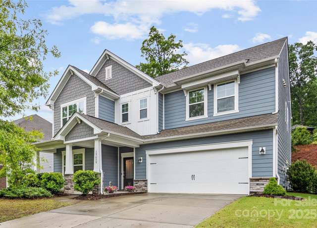 Property at 15630 Oleander Dr, Charlotte, NC 28278, 5 beds, 3.5 baths