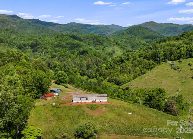 Property at 410 Fork Mountain Rd, Bakersville, NC 28705, 2 beds, 3 baths