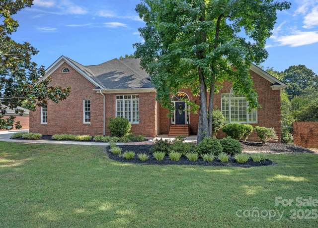 Property at 343 Gringley Hill Rd, Fort Mill, SC 29708, 5 beds, 4.5 baths