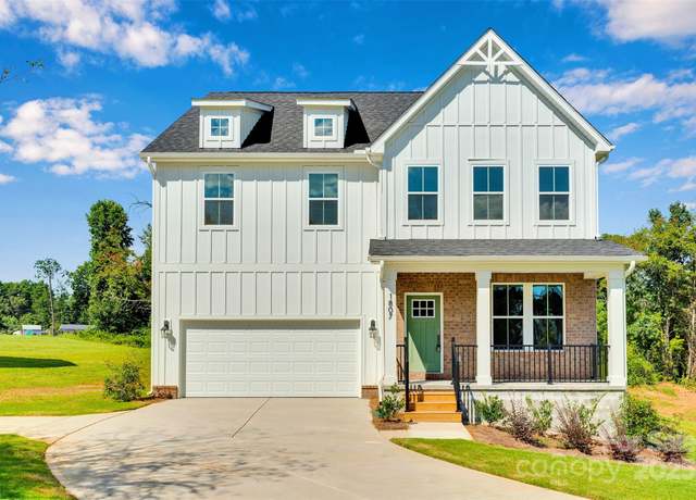 Property at 1807 Country Club Rd #2, Lincolnton, NC 28092, 4 beds, 3 baths