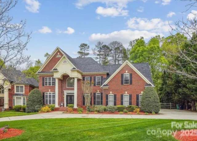 Property at 12011 Olden Ct, Charlotte, NC 28262, 5 beds, 4.5 baths