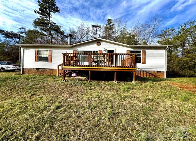 Property at 3216 Rpms Ave, Morganton, NC 28655, 3 beds, 2 baths