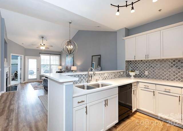 Property at 18742 Nautical Dr #305, Cornelius, NC 28031, 2 beds, 2 baths