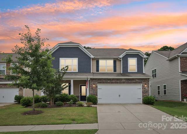 Property at 107 Sequoia St, Mooresville, NC 28117, 4 beds, 2.5 baths
