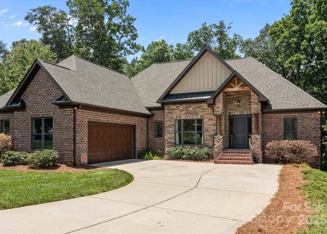 Property at 2341 Shiny Leaf Dr, Denver, NC 28037, 3 beds, 3.5 baths