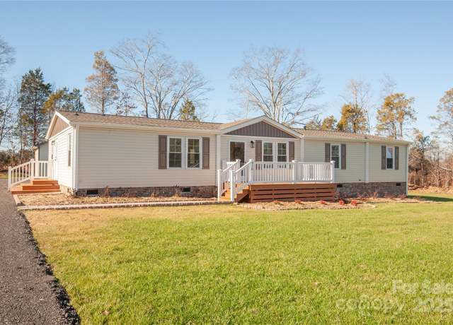 Property at 816 Perry Rd, Troutman, NC 28166, 4 beds, 3 baths