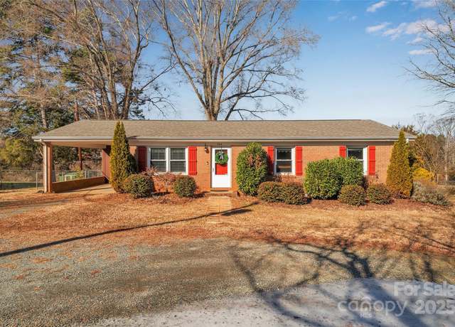 Property at 564 Brumley Rd, Mooresville, NC 28115, 3 beds, 2 baths