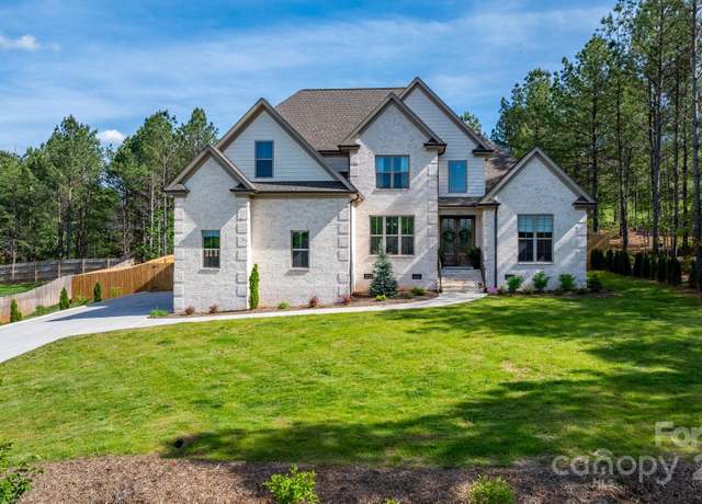Property at 167 Gunpowder View Cir, Granite Falls, NC 28630, 5 beds, 3 baths