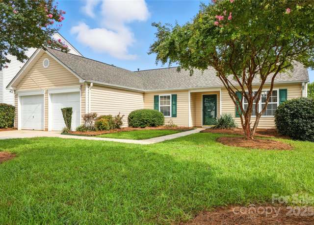 Property at 12019 Serenade Ct, Charlotte, NC 28215, 3 beds, 2 baths