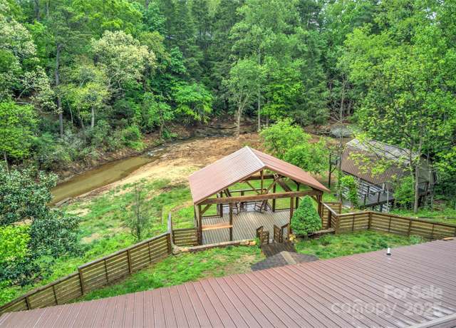 Property at 731 Old Fort Rd, Fairview, NC 28730, 4 beds, 3 baths