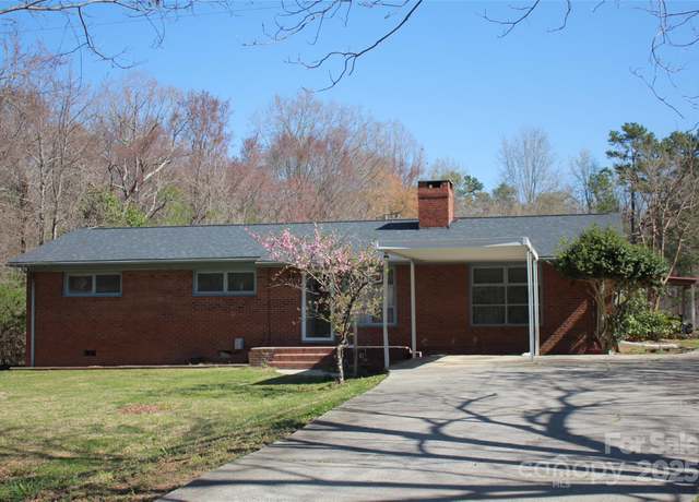 Property at 39058 NC 740 Hwy, New London, NC 28127, 3 beds, 1 bath