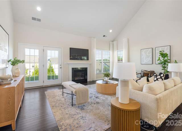Property at 1005 Argentium Way, Waxhaw, NC 28173, 4 beds, 3.5 baths