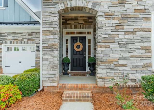 Property at 1005 Argentium Way, Waxhaw, NC 28173, 4 beds, 3.5 baths