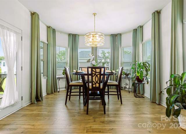 Property at 4046 Starfire Ln, Rock Hill, SC 29732, 4 beds, 3.5 baths