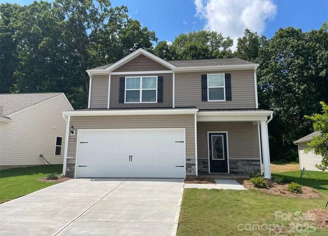 Property at 3259 Maple Ridge Dr, Gastonia, NC 28052, 4 beds, 2.5 baths