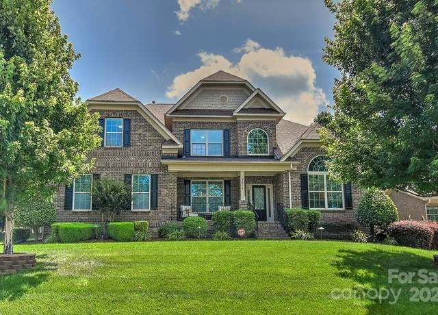 Property at 3913 Widgeon Way, Waxhaw, NC 28173, 5 beds, 4.5 baths