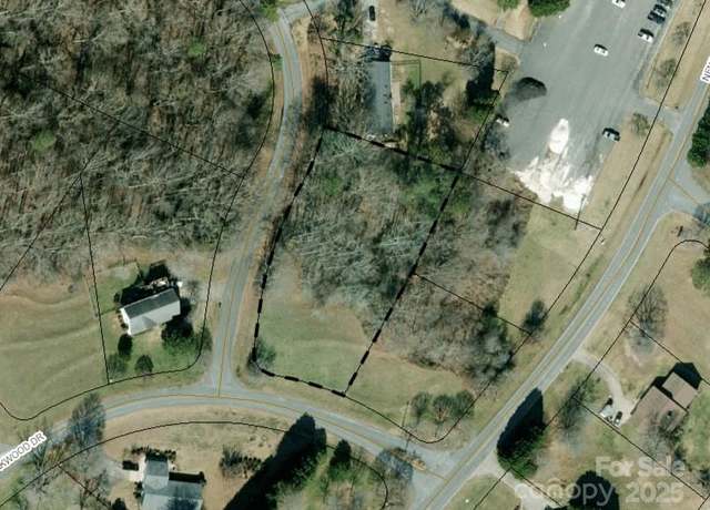 Property at 102 Candlewood Dr, Kings Mountain, NC 28086