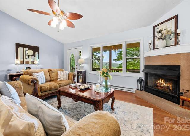 Property at 2587 Junaluska Rd, Boone, NC 28607, 2 beds, 3 baths