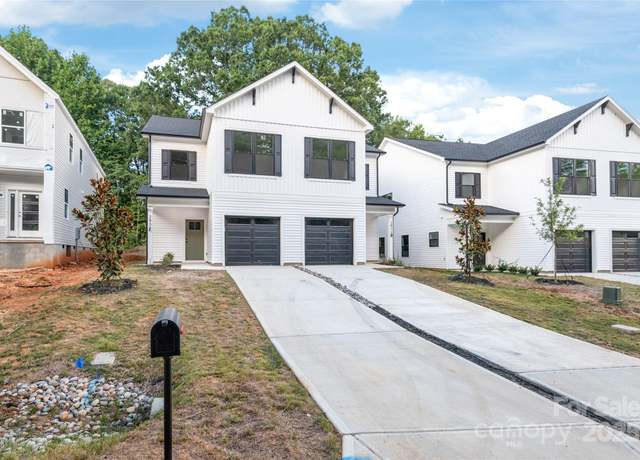 Property at 2809 New Pineola Rd, Charlotte, NC 28208, 4 beds, 2.5 baths