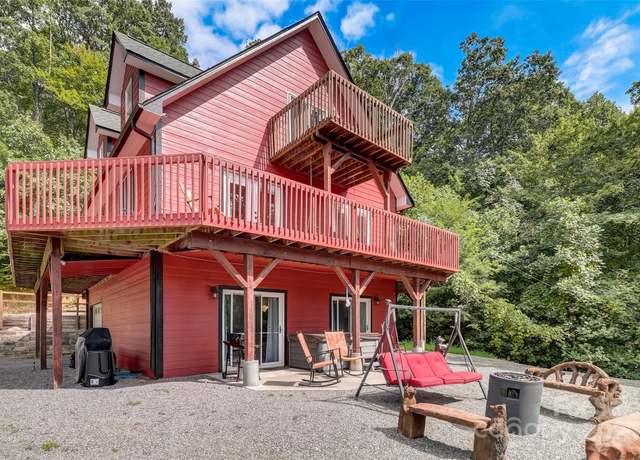 Property at 11 Roberts Dr, Swannanoa, NC 28778, 3 beds, 3.5 baths