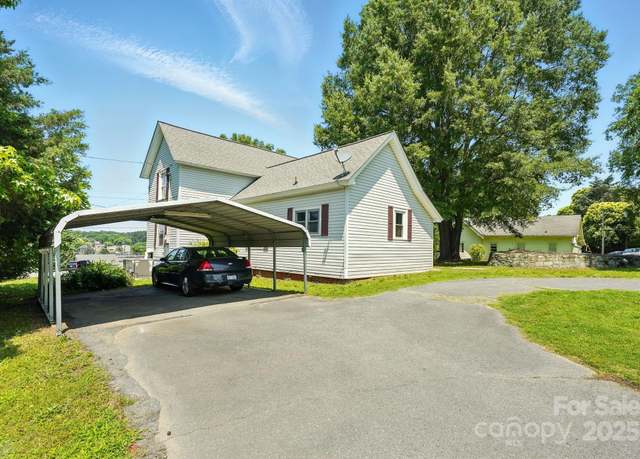 Property at 238 N Depot St, Albemarle, NC 28001, 3 beds, 2 baths