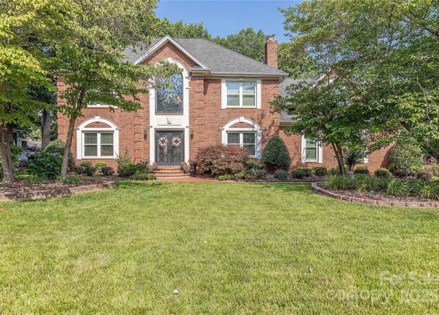 Property at 3100 Shady Grove Ln, Matthews, NC 28104, 4 beds, 2.5 baths