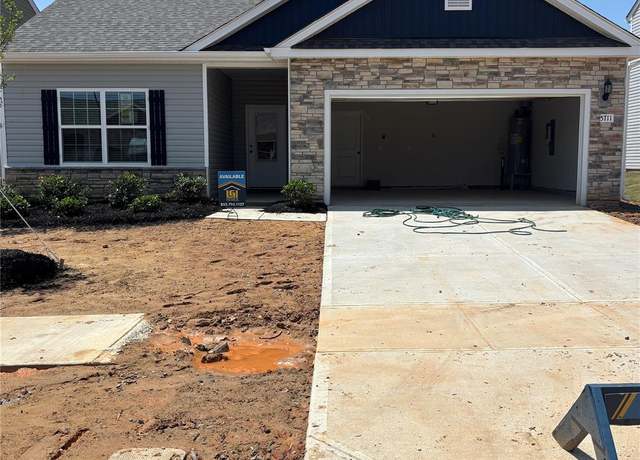 Property at 5711 Skinny Down, Charlotte, NC 28215, 3 beds, 2 baths