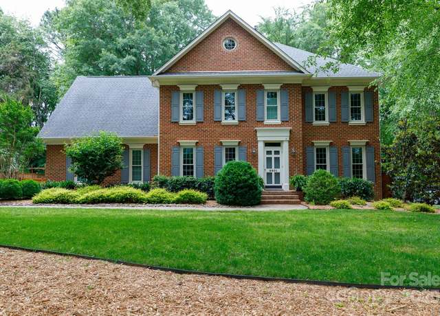 Property at 9901 Pallisers Ter, Charlotte, NC 28210, 4 beds, 2.5 baths
