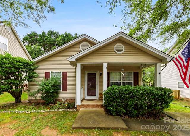 Property at 122 Pratt St, Belmont, NC 28012, 3 beds, 2 baths