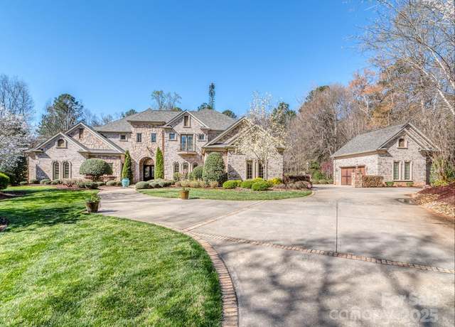 Property at 235 Blue River Rd, Clover, SC 29710, 5 beds, 4 baths