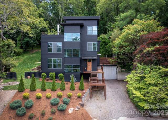 Property at 53 Buchanan Pl, Asheville, NC 28801, 3 beds, 3.5 baths
