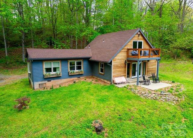 Property at 406 Poker Branch Rd, Sylva, NC 28779, 3 beds, 2 baths