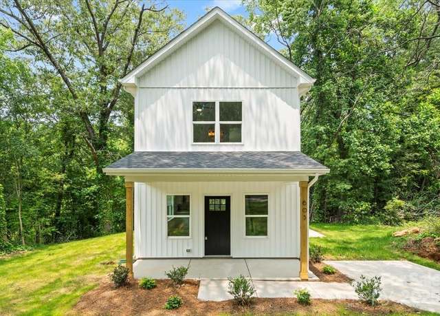 Property at 605 Poplar St, Shelby, NC 28150, 2 beds, 2.5 baths