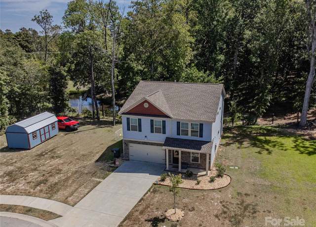 Property at 3048 Wild Turkey Dr, Effingham, SC 29541, 5 beds, 3 baths