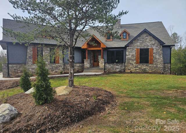 Property at 1076 Table View Dr #55, Morganton, NC 28655, 5 beds, 3.5 baths