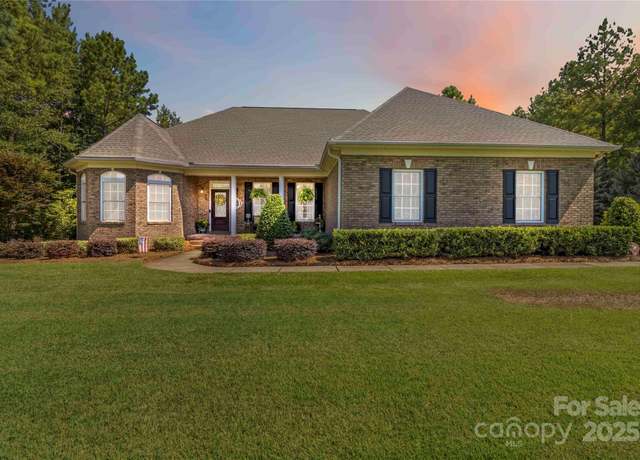 Property at 200 Copper Kettle Dr, Rock Hill, SC 29732, 4 beds, 3.5 baths