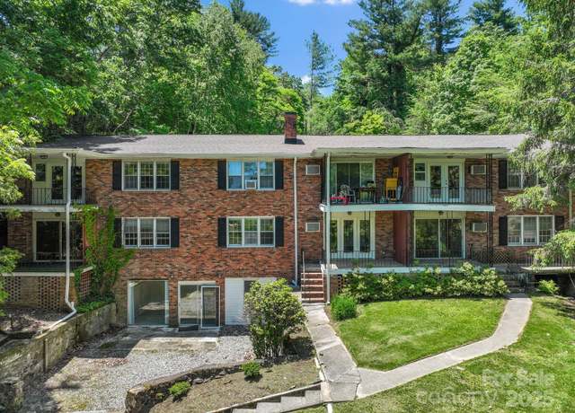 Property at 129 Westwood Dr, Hendersonville, NC 28739, 12 beds, 7 baths