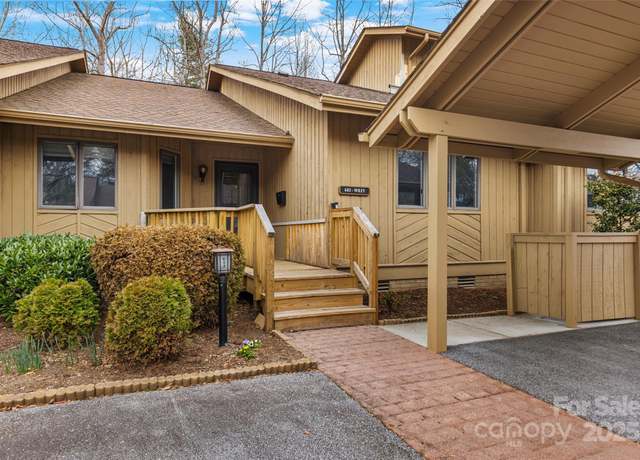 Property at 603 Red Oak Dr, Hendersonville, NC 28791, 2 beds, 2 baths