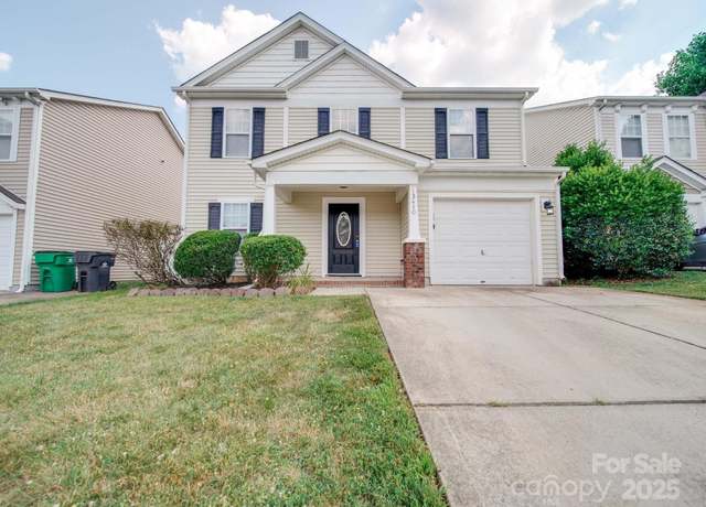 Property at 13410 Tartarian Ct, Charlotte, NC 28215, 3 beds, 2.5 baths