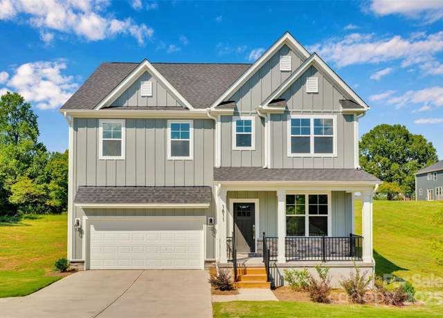 Property at 1811 Country Club Rd #4, Lincolnton, NC 28092, 4 beds, 3 baths