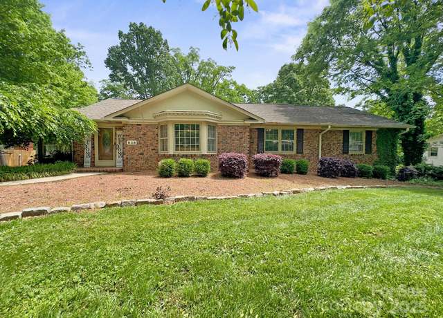 Property at 828 N 6th St, Albemarle, NC 28001, 3 beds, 2.5 baths
